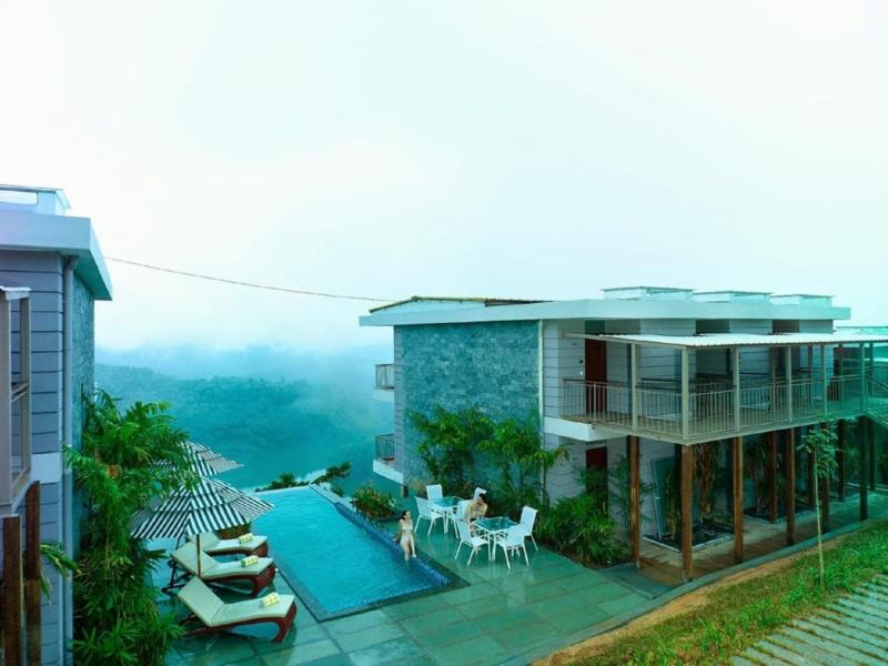Top 10 Luxury Hotels in India on Hills